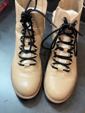 Women’s ankle boots